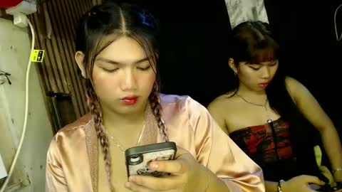 Snapshot of sky_fox_sweetxx chatting on 01.15.25 online show from 01.15.25