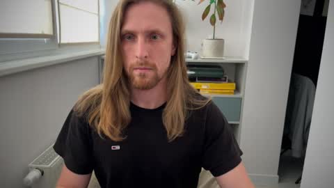 sky_guy25 online show from 11.29.25