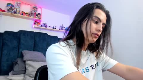 Santiago online show from 01.21.25