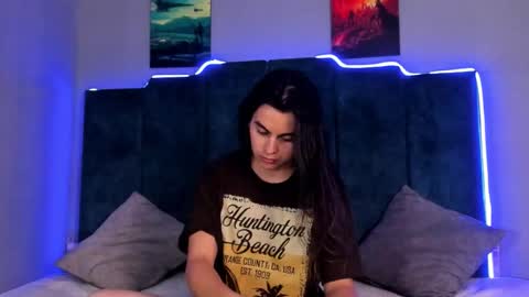 Santiago online show from 10.05.25