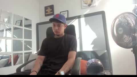 sky_wild online show from 11.01.25