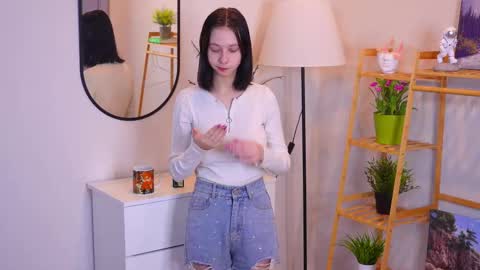 Snapshot of skyemcguire chatting on 02.02.26 Melissa online show from 02.02.26