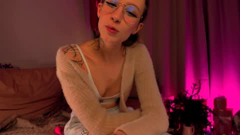    online show from 01.11.25