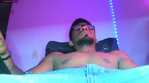 skyfall9875 online show from 12.23.25