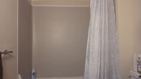 Skyisacutie online show from 12.14.25