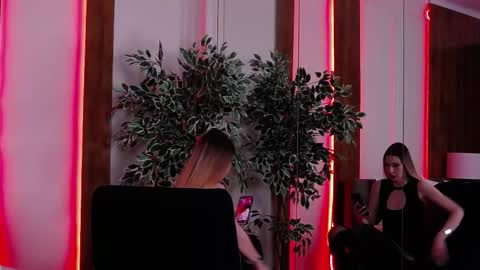 SkylarSpark online show from 11.27.25