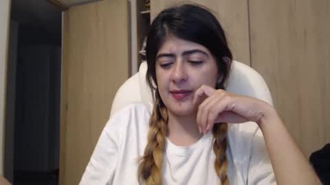 Skyler online show from 12.13.24