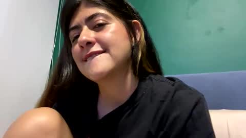 Snapshot of skyler1195 chatting on 10.04.25 Skyler online show from 10.04.25