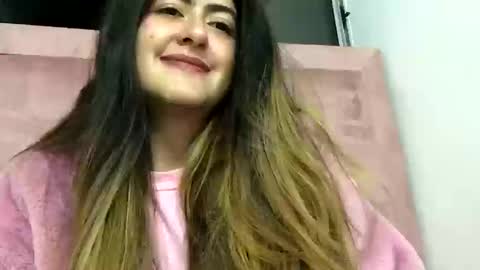 Snapshot of skyler1195 chatting on 10.18.25 Skyler online show from 10.18.25