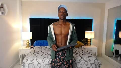 SKYLERBIGXXX online show from 04.17.26