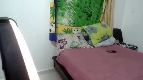 Snapshot of skynataly chatting on 12.03.24 skynata online show from 12.03.24