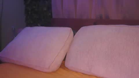 skyonetoo3 online show from 09.25.25