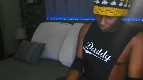 skyonetoo3 online show from 10.18.25