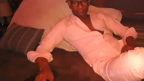 skyonetoo3 online show from 10.25.25