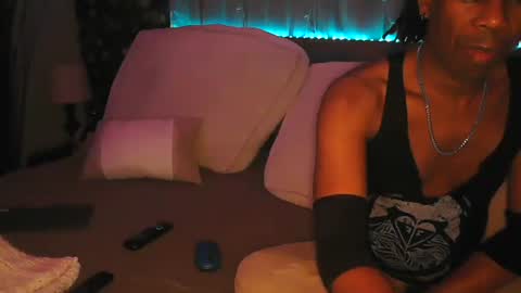 skyonetoo3 online show from 10.31.25