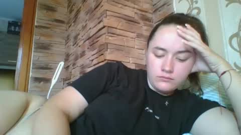 Snapshot of skyressie333 chatting on 10.11.25 skyressie333 online show from 10.11.25