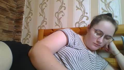 skyressie333 online show from 02.06.26