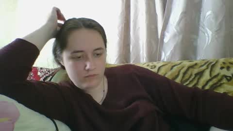 skyressie333 online show from 04.17.26