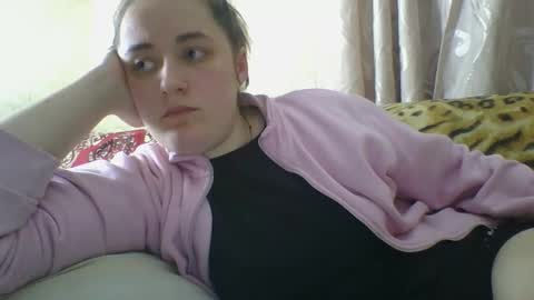 skyressie333 online show from 04.20.26