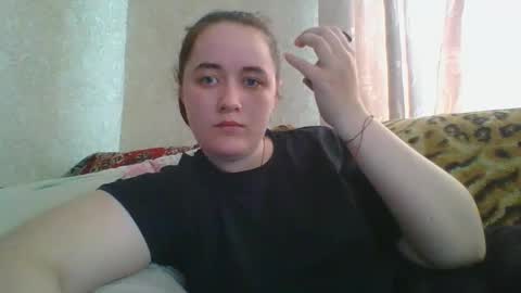 Snapshot of skyressie333 chatting on 04.28.26 skyressie333 online show from 04.28.26