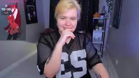 skytrisha online show from 09.21.25
