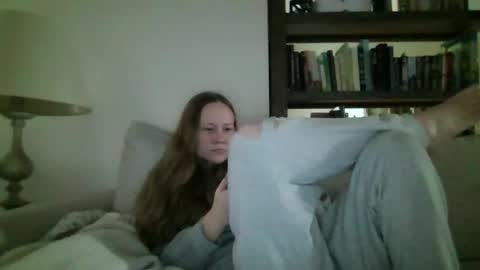 Sky Winters online show from 11.13.25