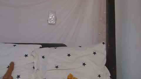 Bella online show from 02.20.25