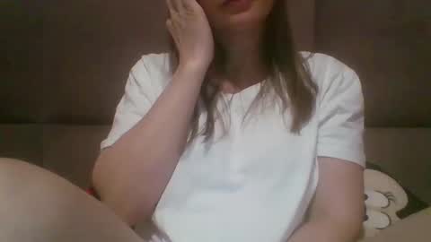 Snapshot of sladkiegubki chatting on 02.19.25 Sladkiegubki online show from 02.19.25