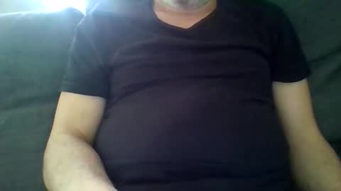 Snapshot of slave4edging chatting on 03.15.26 Slave4Edging online show from 03.15.26