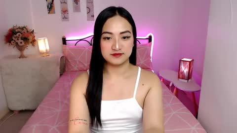 Snapshot of slave_amanda69 chatting on 12.16.24 Queen Cyrine online show from 12.16.24