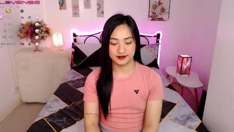 Snapshot of slave_amanda69 chatting on 02.17.25 Queen Cyrine online show from 02.17.25