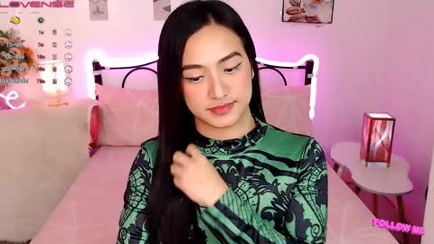 Snapshot of slave_amanda69 chatting on 02.27.25 Queen Cyrine online show from 02.27.25