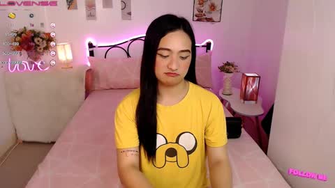 Snapshot of slave_amanda69 chatting on 03.07.25 Queen Cyrine online show from 03.07.25