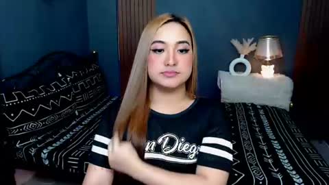 Snapshot of slave_amanda69 chatting on 07.21.26 Queen Cyrine online show from 07.21.26