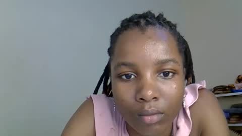 sleciah online show from 11.26.25