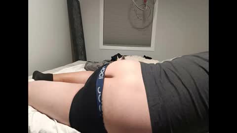 Snapshot of sleepwithyou chatting on 02.26.25 sleepwithyou online show from 02.26.25