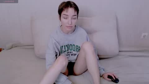 Snapshot of sleepy_ash_ chatting on 06.15.26 sleepy_ash_ online show from 06.15.26