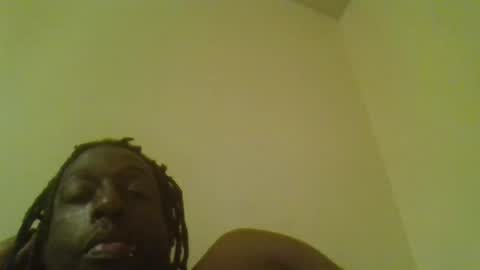 Snapshot of sleepyg1981 chatting on 10.19.25 Bottmboitwink online show from 10.19.25