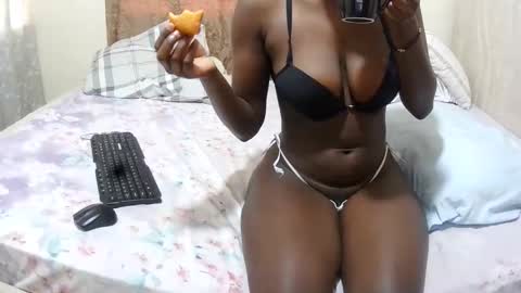 slender_sweetbabe online show from 12.21.25