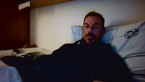 Snapshot of slevin1983 chatting on 12.12.24 slevin online show from 12.12.24