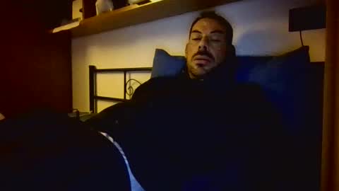 Snapshot of slevin1983 chatting on 11.09.25 slevin online show from 11.09.25