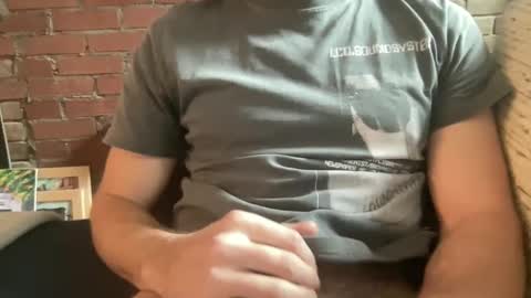 Snapshot of slickandeasy39 chatting on 01.13.25 slickandeasy39 online show from 01.13.25