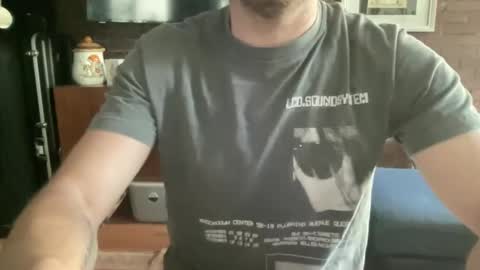 Snapshot of slickandeasy39 chatting on 01.28.25 slickandeasy39 online show from 01.28.25