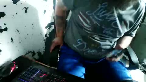 Snapshot of slickwill2391 chatting on 06.10.26 slickwill2391 online show from 06.10.26