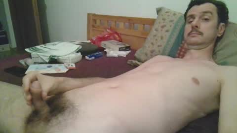 Snapshot of slim38 chatting on 10.28.25 Alin online show from 10.28.25