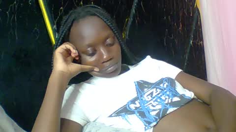 Snapshot of slim_ebony2006 chatting on 07.12.26 Anna online show from 07.12.26
