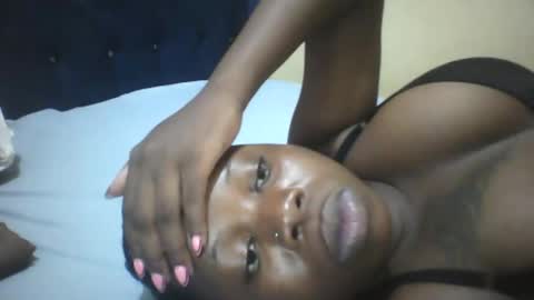 slim_petite_ebony online show from 05.20.26