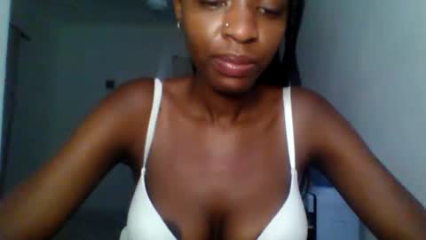 Snapshot of slimandthick1 chatting on 04.22.26 slimandthick1 online show from 04.22.26