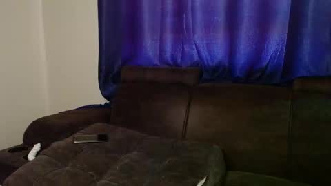 Snapshot of slimhot_ chatting on 12.30.24 slim online show from 12.30.24