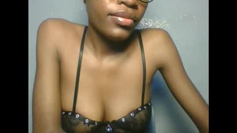 slimkatie__ online show from 09.19.25